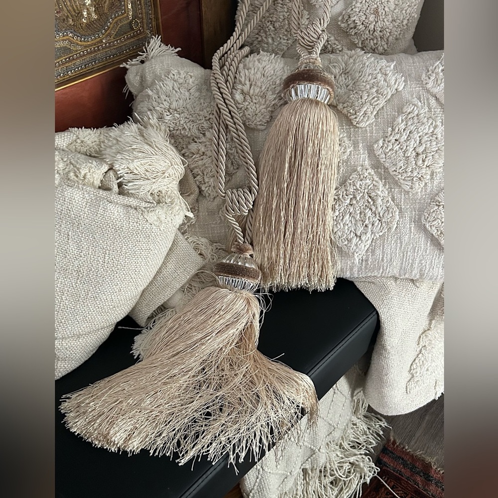 Elegant Cream heavy speckled glass Tassel Tiebacks